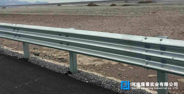 热镀锌波形XVDEVIOS安卓免费安装包地址多少钱一吨.jpg